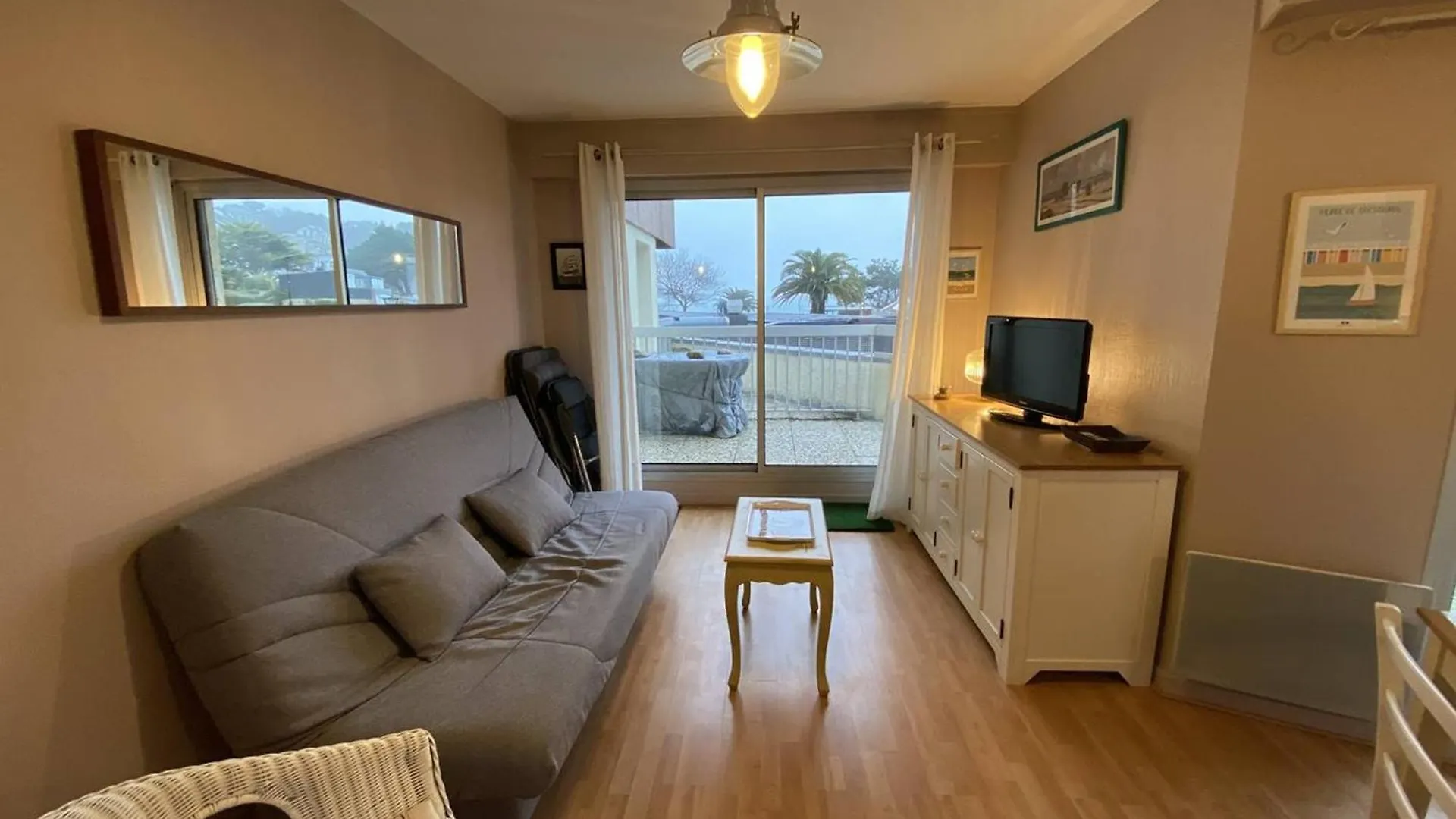 Appartement Renove A 20M De La Plage Trestraou, 2 Ch, Court Sejour Possible, Animal Accepte - Fr-1-368-444 location