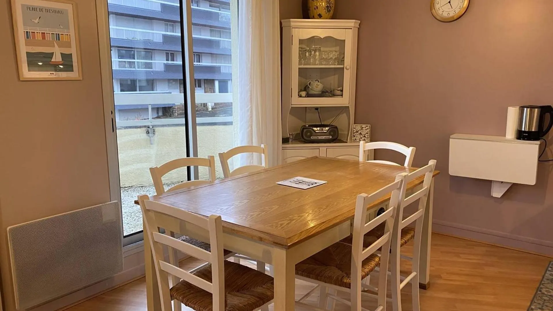 Appartement Renove A 20M De La Plage Trestraou, 2 Ch, Court Sejour Possible, Animal Accepte - Fr-1-368-444 Perros-Guirec